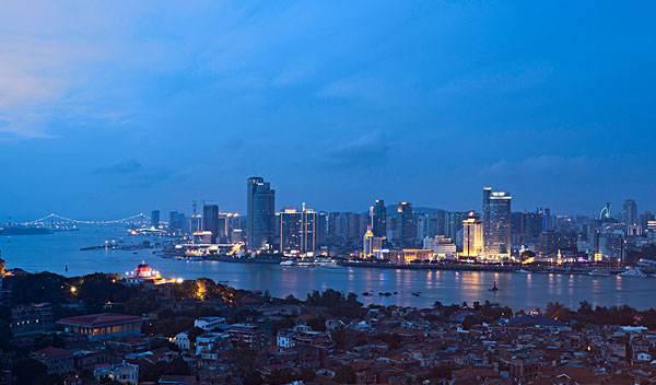 福建，邂逅自然的温柔画卷