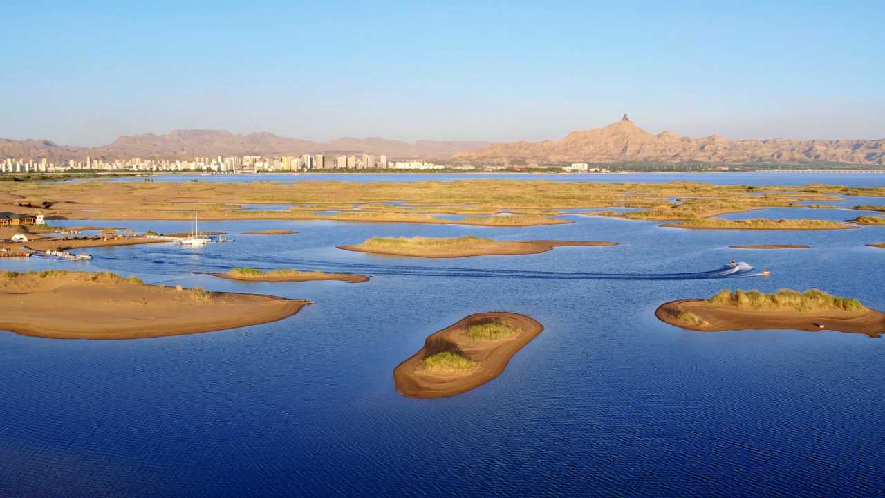 乌海,阳光下的温情时光与日常趣事分享